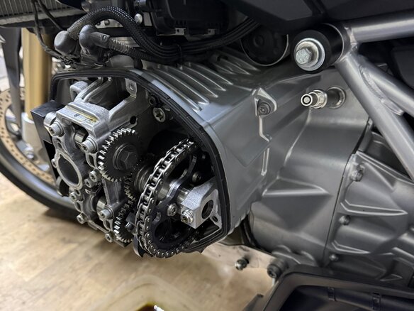 2015 BMW R 1200 GS, серый, 1100000 рублей - вид 9