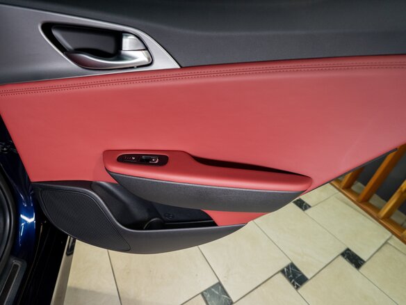 2019 Kia Stinger I, синий, 2750000 рублей - вид 15