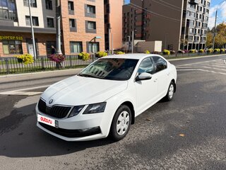 2019 Skoda Octavia III (A7) Рестайлинг, белый, 1199999 рублей, вид 4