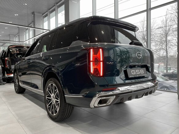 2026 GAC GS8 II, зелёный, 5349000 рублей - вид 5