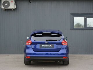 2017 Ford Focus III Рестайлинг, синий, 1199888 рублей, вид 5
