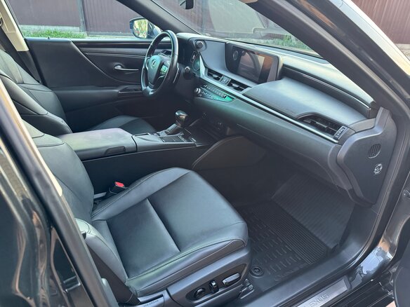 2021 Lexus ES 200 VII, чёрный, 3399000 рублей - вид 15