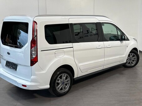 2022 Ford Tourneo Connect Grand II Рестайлинг, белый, 2900000 рублей, вид 3