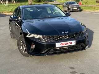 2022 Kia K5 III, чёрный, 2299000 рублей, вид 1