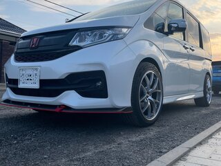 2016 Honda Stepwgn Spada V, белый, 2450000 рублей, вид 4