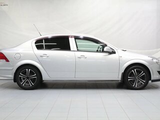 2012 Opel Astra H Рестайлинг, серебристый, 560000 рублей, вид 3
