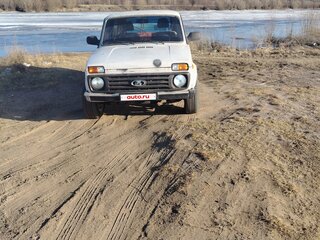 2009 Lada (ВАЗ) 2121 (4x4) I Рестайлинг, белый, 370000 рублей, вид 1