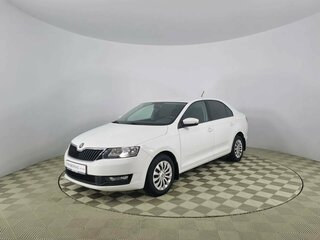 2017 Skoda Rapid I Рестайлинг, белый, 939000 рублей, вид 1