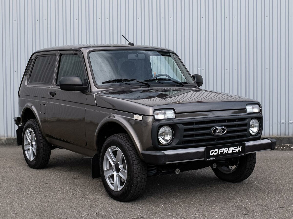 Открыть фотографии: Lada (ВАЗ) Niva Legend I