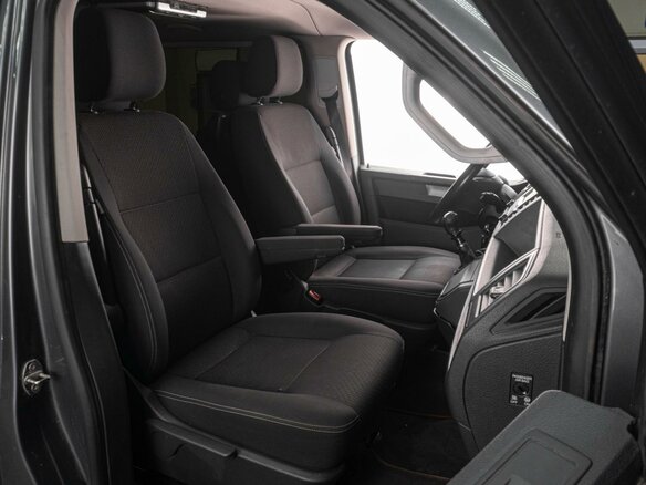2016 Volkswagen Multivan T6, серый, 3269000 рублей - вид 7