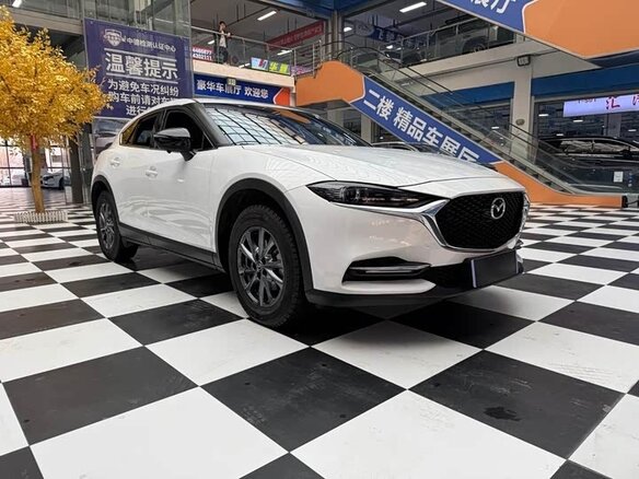 2021 Mazda CX-4 I Рестайлинг, белый, 1620000 рублей - вид 2