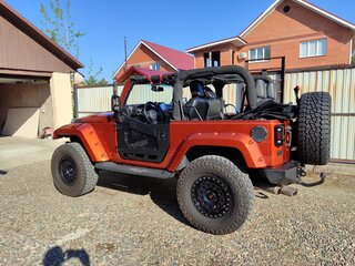 2014 Jeep Wrangler III (JK), оранжевый, 4500000 рублей, вид 5