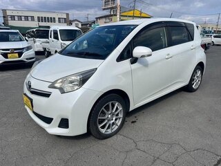 2012 Toyota Ractis II, белый, 700217 рублей, вид 1