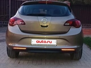 2013 Opel Astra J Рестайлинг, бежевый, 1200000 рублей, вид 3