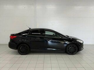 2017 Ford Focus III Рестайлинг, чёрный, 760000 рублей, вид 4