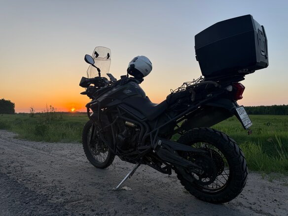 2013 Triumph Tiger 800, зелёный, 700000 рублей - вид 3