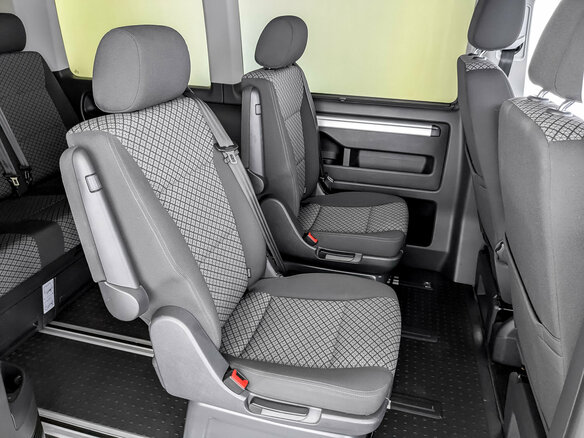 2021 Volkswagen Multivan T6 Рестайлинг, чёрный, 5685000 рублей - вид 12