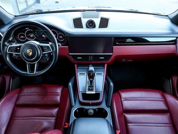 2020 Porsche Cayenne III, чёрный - вид 16