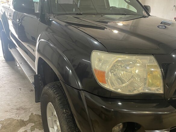 2005 Toyota Tacoma II, чёрный, 2650000 рублей - вид 9
