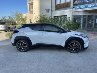 2018 Toyota C-HR I, белый, 2000000 рублей, вид 5