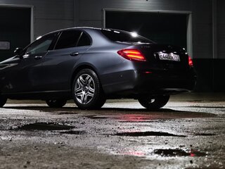 2016 Mercedes-Benz E-Класс 200 V (W213, S213, C238), серый, 2100000 рублей, вид 5