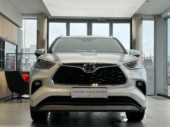 2026 Toyota Highlander IV (XU70), белый, 5499000 рублей - вид 1