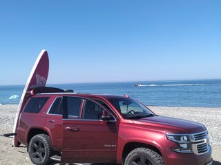 2016 Chevrolet Tahoe IV, пурпурный, 2590000 рублей, вид 4