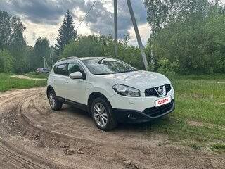 2010 Nissan Qashqai I, белый, 830000 рублей, вид 2