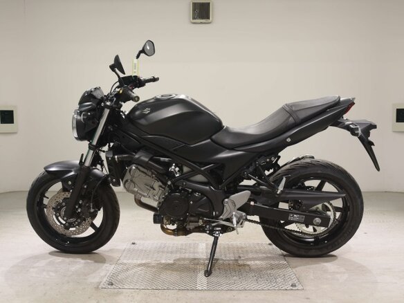 2016 Suzuki SV 650, серый, 555000 рублей - вид 8
