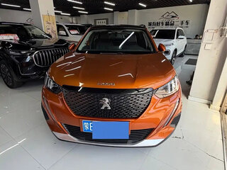 2022 Peugeot 2008 II, оранжевый, 1330077 рублей, вид 2