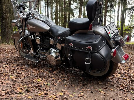 2015 Harley-Davidson Heritage Classic, серебристый, 895000 рублей, вид 3