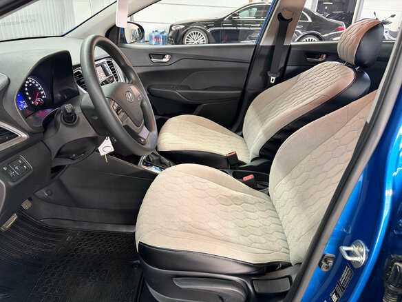 2020 Hyundai Solaris II, синий, 1527000 рублей - вид 11