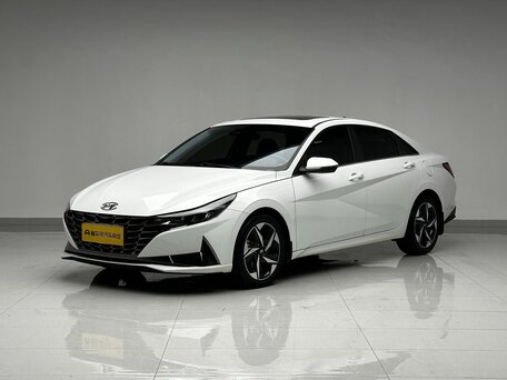 Hyundai Elantra VII (CN7)