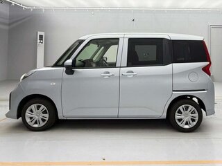 2021 Toyota Roomy I Рестайлинг, серебристый, 750000 рублей, вид 5