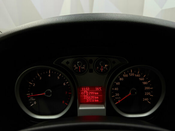 2010 Ford Focus II Рестайлинг, чёрный - вид 16