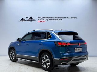 2023 Volkswagen Tayron I Рестайлинг, синий, 1800000 рублей, вид 4