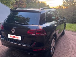 2014 Volkswagen Touareg II, чёрный, 2500000 рублей, вид 5
