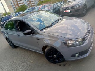 2010 Volkswagen Polo V, серый, 570000 рублей, вид 3