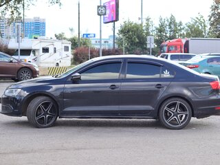 2014 Volkswagen Jetta VI, чёрный, 650000 рублей, вид 3