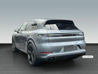 2026 Porsche Cayenne III Рестайлинг, серый, 19600000 рублей, вид 5