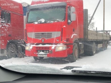 2007 Renault Premium, красный, 1450000 рублей, вид 4