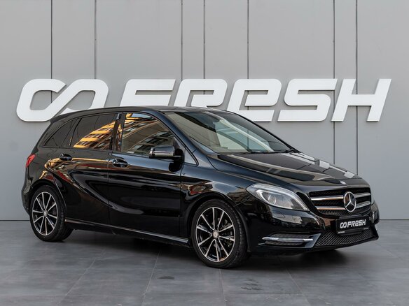 2013 Mercedes-Benz B-Класс 180 II (W246), чёрный