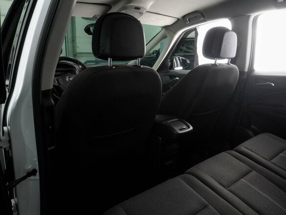 2017 Opel Zafira C Рестайлинг, белый, 1364000 рублей - вид 10