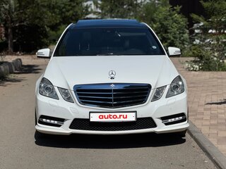 2013 Mercedes-Benz E-Класс 300 IV (W212, S212, C207), белый, 1950000 рублей, вид 2