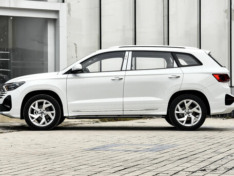 2026 Jetta VS7 I Рестайлинг 2, белый, 2050000 рублей, вид 3