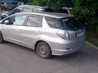 2012 Honda Fit Shuttle I, серебристый, 750000 рублей, вид 2