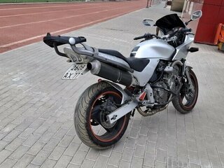 Honda CB 600S