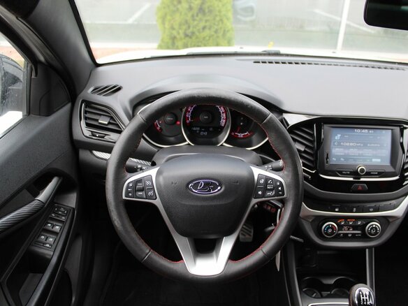2020 Lada (ВАЗ) Vesta Sport I, белый, 1160000 рублей - вид 7