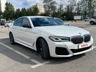 2022 BMW 5 серии 530i xDrive VII (G30/G31/G38) Рестайлинг, белый, 4950000 рублей, вид 1