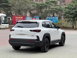 2023 Mazda CX-50, белый, 2560000 рублей, вид 4